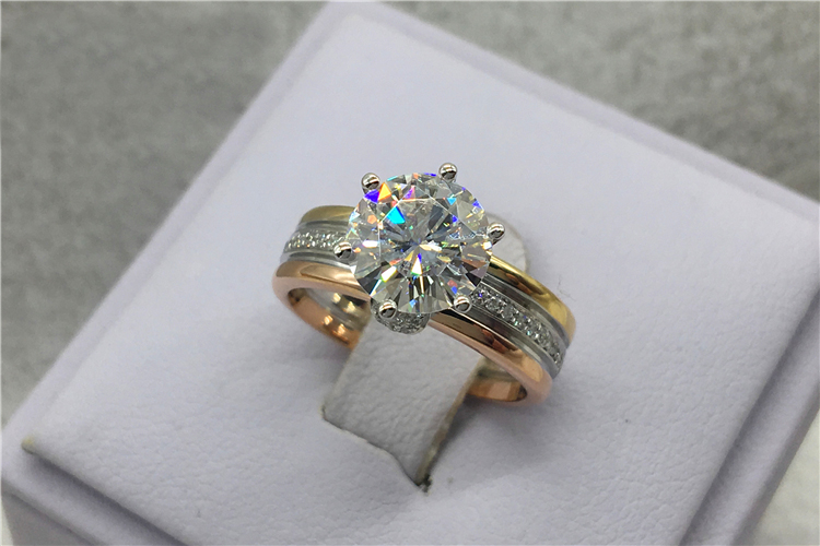 Custom Solid 18K Au750 Yellow  - Moissanite Engagement Ring 1 Carat review and price